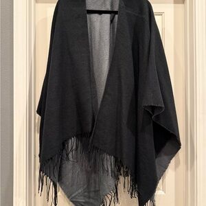 Women’s soft poncho